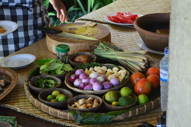 #1 Paon Bali Cooking Class with Shuttle Ubud Only - Vegetarian or non-vegetarian: you get an actual choice