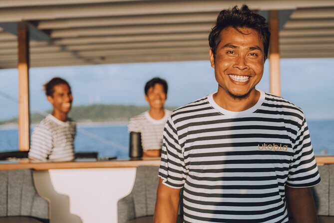 4-in-1 • Gili Islands Half-day Snorkel & Lunch Catamaran Tour - Breakfast, lunch, and drinks: the food is part of the value