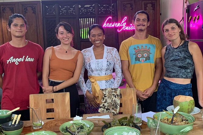 5 Star Private Cooking Class Experience in Bali, Lunch Included - Key things that make Novi’s cooking class work