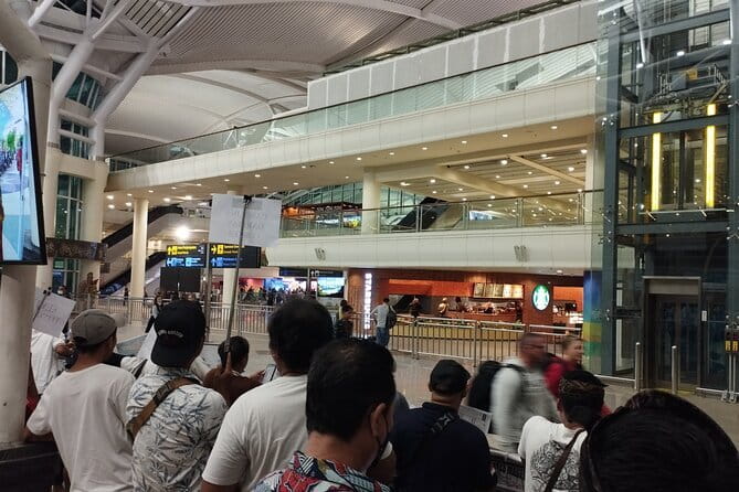 Airport Transfer Bali - Luggage Limits, Surfboards, and Fees You Can Plan For