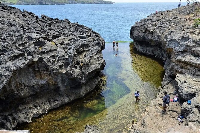 All Inclusive Nusa Penida Private Tour - Stop 4: Crystal Bay for a beach reset before the return trip