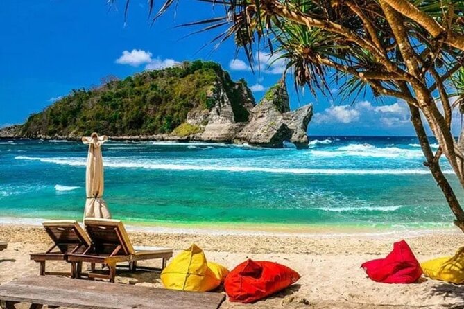 All Inclusive Nusa Penida Tour Package - Kelingking Beach: the T-Rex cliff and stair stamina