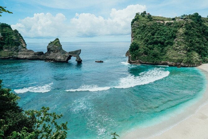 All Inclusive Nusa Penida Tour Package - Crystal Bay: white sand, clear water, and an easier finish