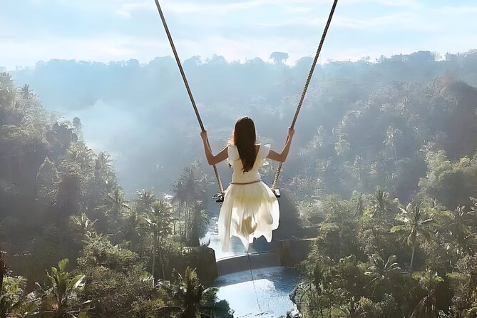 Amazing Bali Swing Experience with Ubud Full Day Tour - Ubud Palace and the art market area: where the day slows down