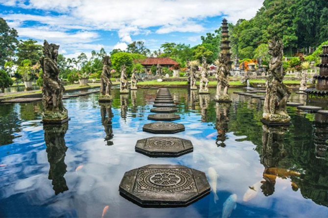 Amazing Private Tour: Lempuyang temple, Tirta gangga, Tukad cepung waterfall - Price and what $60 really buys (plus ticket reality)