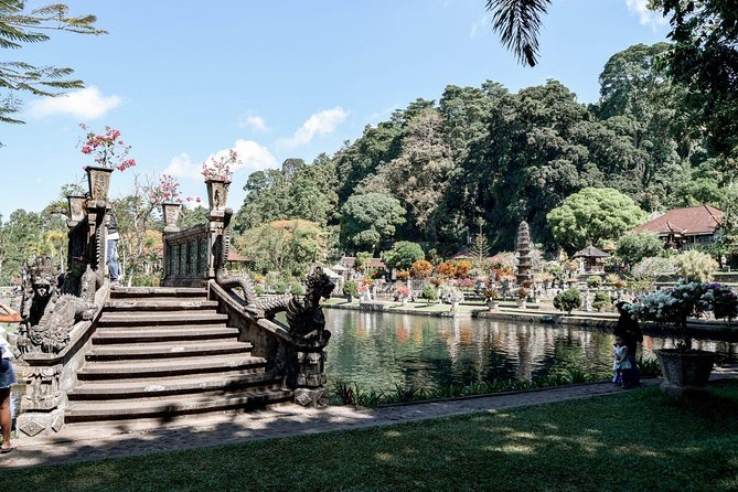 Amazing Private Tour: Lempuyang temple, Tirta gangga, Tukad cepung waterfall - Penataran Agung Lempuyang Temple: Gates of Heaven energy and crowd timing