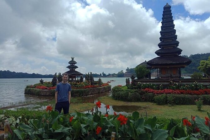 Ancient Temples and Jatiluwih Rice Terrace Private Tour - A private 10-hour circuit that hits temples and rice terraces