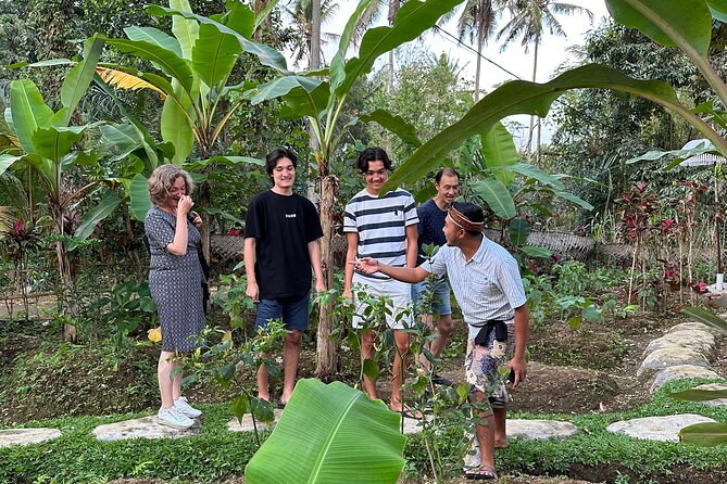 Authentic Balinese Cooking Class in Ubud - Market Energy in the Morning: Spices, Snacks, and Local Rhythm