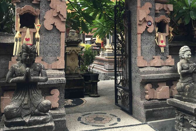 Backlanes and Hidden Sites: A Self-Guided Audio Tour in Seminyak - Side streets and “off the tourist track” realism