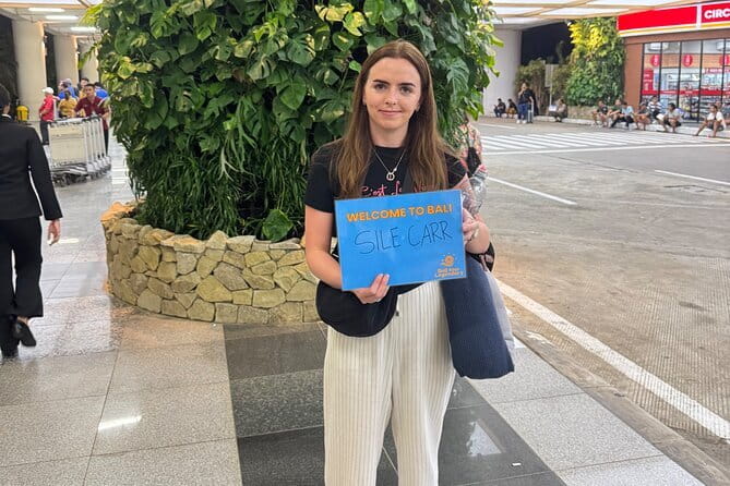 Bali Airport Pick up and Hotel Transfer in Private Car - WhatsApp confirmation and the mobile ticket: your simple pre-ride checklist