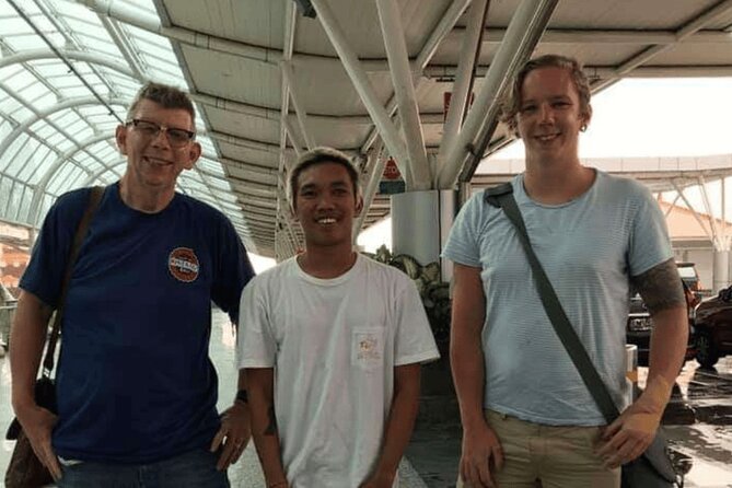 Bali Airport Transfers Convenient Pickup to Popular Areas - Late-night landings and the USD 4 after midnight detail