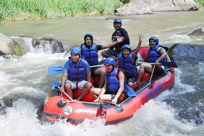 Bali ATV Quad Bike Through Tunnel, Waterfall, White Water Rafting - Gear, lockers, showers: what helps you enjoy it more