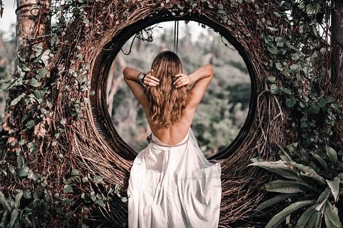 Bali best instagrammable sport tour - Lempuyang Temple: The Volcano Gate Photo Moment