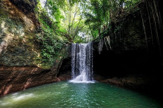 Bali Blue Lagoon Snorkeling and Waterfall Day Tour with Lunch - Getting From Seminyak to the Reefs: What the Schedule Means for You