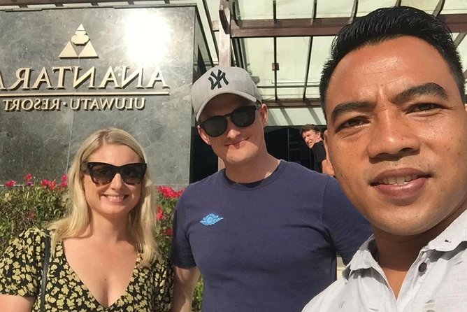 Bali Car Hire With English Speaking Friendly Driver - The driver factor: why English support changes the whole day