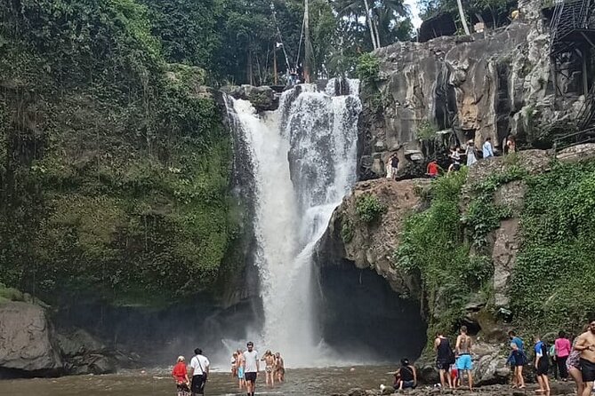 Bali Culture And Spring Temple Private Guided Tour - Tirta Empul: the sacred spring temple blessing ritual