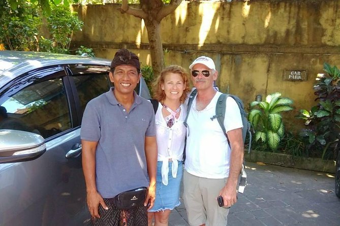 Bali (DPS) Airport arrival to Your Ubud accommodation - Your Private Air-Conditioned Minivan: Comfort and Luggage Math