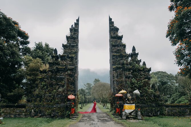 Bali Flying Dress VIP Ubud Photoshoot (Private with Professional Photographer) - Handara Iconic Gate: giant gate drama with green backdrop