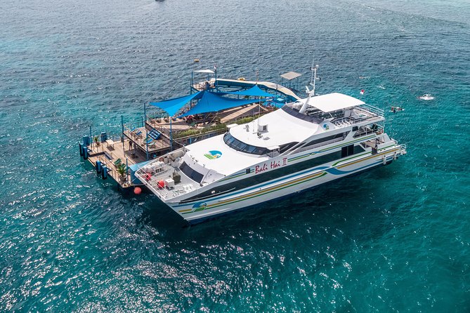 Bali Hai - Reef Cruise - The catamaran cruise to Nusa Lembongan: a calm start before the chaos