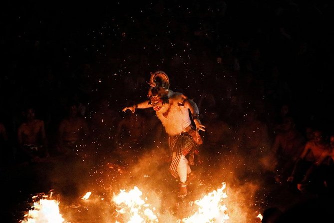Bali Half Day Tour - Uluwatu Temple Sunset, Kecak Fire Dance, Jimbaran Dinner - Uluwatu Temple sunset: spiritual stop with a monkey checklist