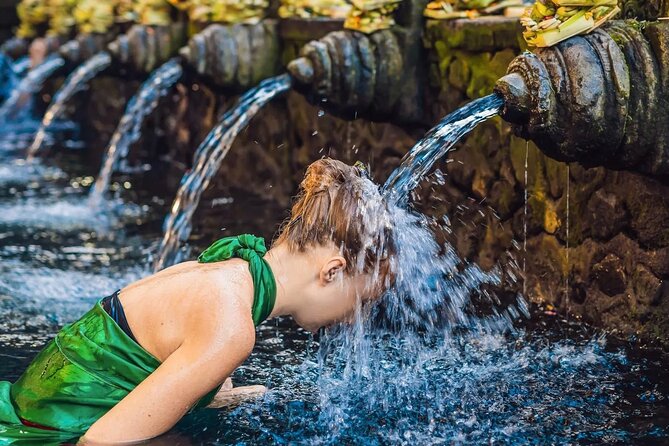 Bali Holy Water Purification and Palm Reading - Kintamani palm reading: life guidance you can reflect on