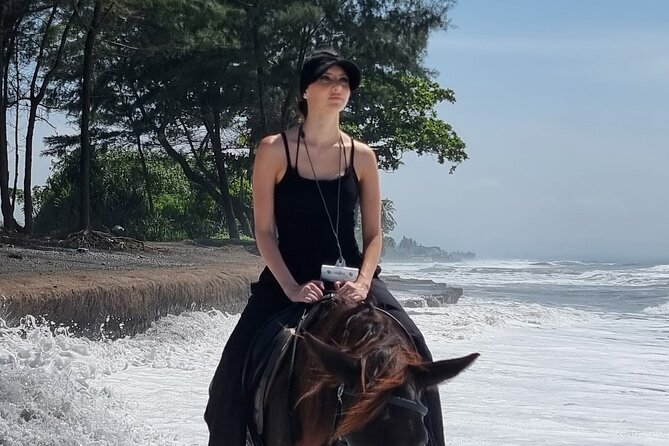 Bali Horse Riding and Turtle Release at Saba Beach - Stop 4, Tegenungan Waterfall for photos, cool air, and a clean ending