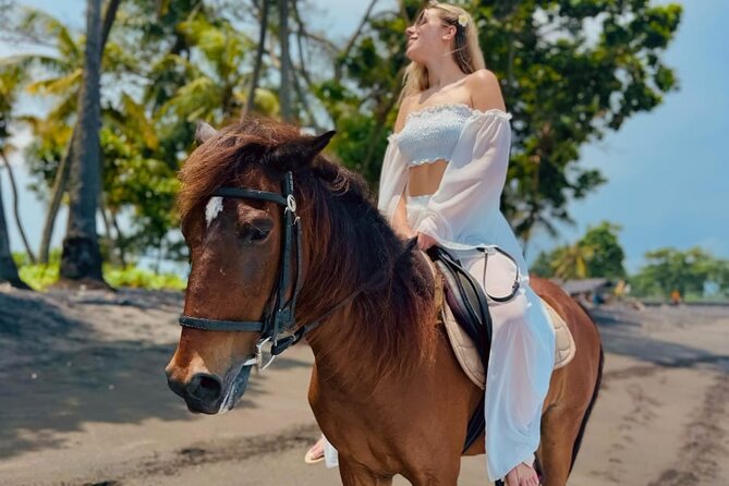 Bali Horse Riding Trot & Canter Saba Beach with Local Temple - Weather, Waves, and Photo Expectations on Black Sand