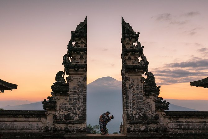Bali Instagram: Gate of Heaven Temple Tour - How the Ubud Pickup and Transport Sets the Tone