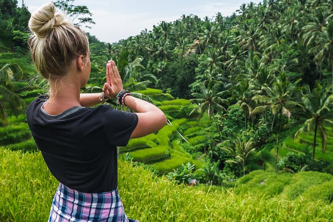 Bali Instagram: Gate of Heaven Temple Tour - dAlas Swing: The Instagram Moment, Plus the Age Rule