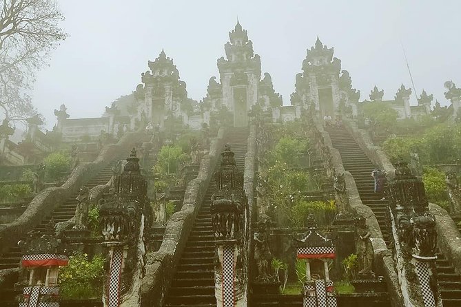Bali Instagram Tour from Your Hotel (Private & Full-day) - Temple worship and animal encounters: Tirta Empul to Monkey Forest