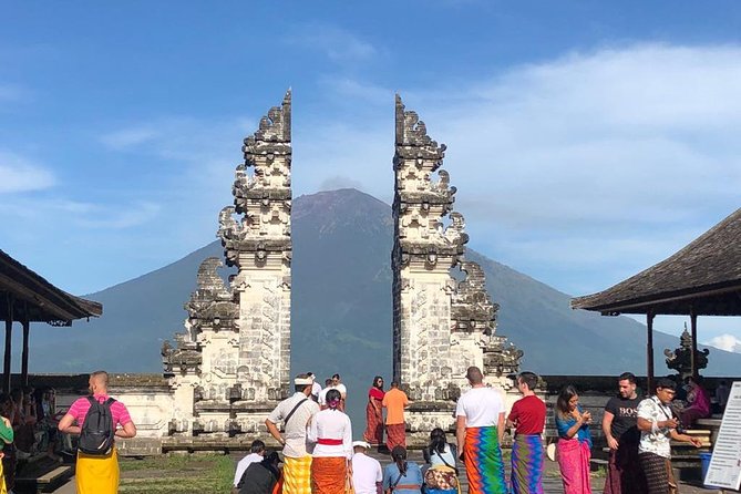 Bali Instagram Tour - Lempuyang Bali Gate of Heaven - Karangasem rice terraces: short and scenic, with a free stop feel