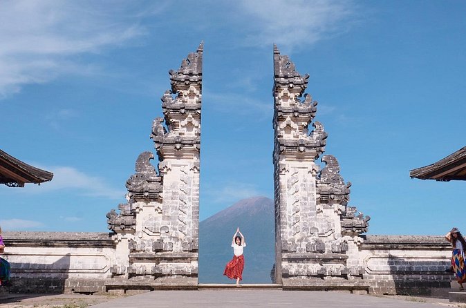 Bali Instagram Tour with Photographer - Logistics and pacing: transfers, traffic, and why 5:00 am can be worth it