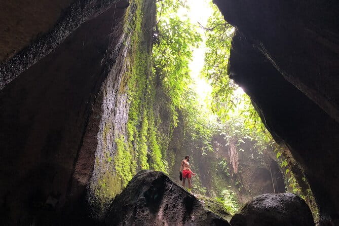 BALI INSTAGRAM TOURS; Heaven Gate, Tirta Gangga, Tukad Cepung waterfall - What a realistic day feels like (so you can plan your mood)