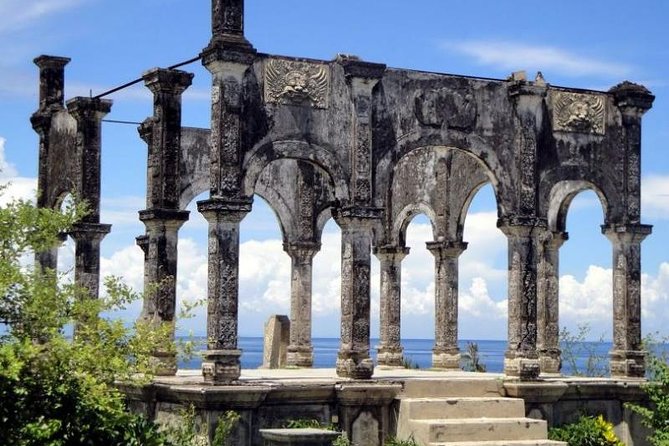 Bali Instagramable Tour - Stop 2: Tirta Gangga water palace gardens (ponds, fountains, and layout)
