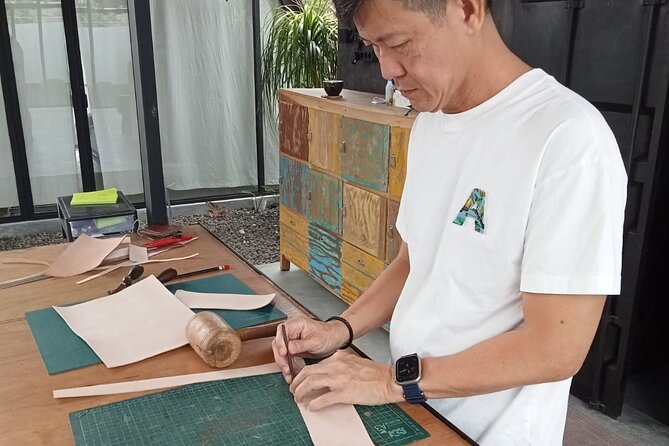 Bali Leather Craft Workshop - 6 hours ( canggu / seminyak) - Should you book Kaula Bali Leather Craft Workshop?