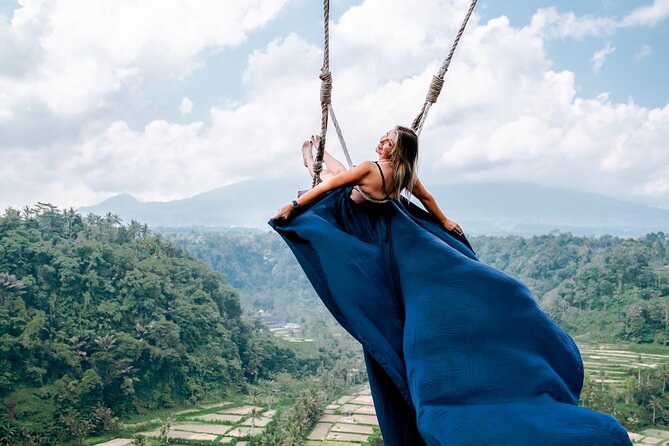 Bali Lempuyang Photography Tour -All Inclusive & Private - Morning focus: Lempuyang Temple and the Gates of Heaven shot