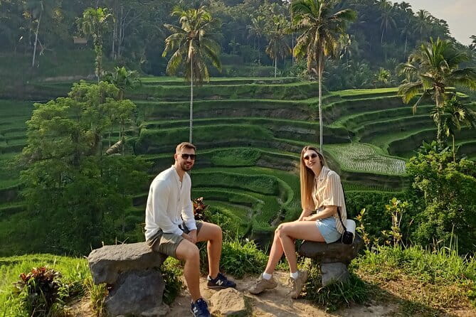 Bali Lempuyang Temple, Waterfall with Rice Terrace Tour - Stop 1: Lempuyang Temple and the Heaven Gate photo moment