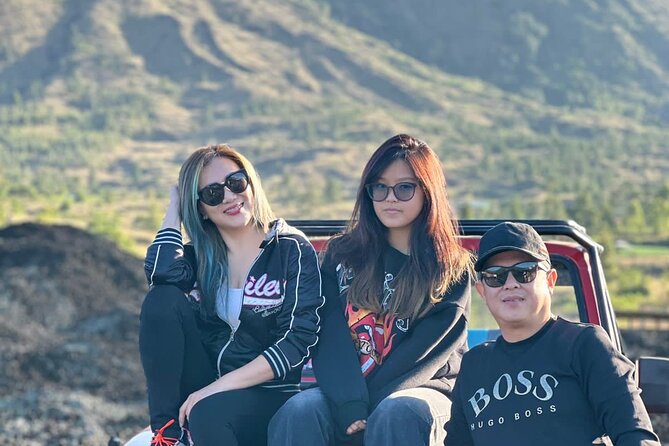 Bali: Mount Batur Jeep Sunrise & Hot Springs - All Inclusive - Guides, service moments, and what stands out from the experience