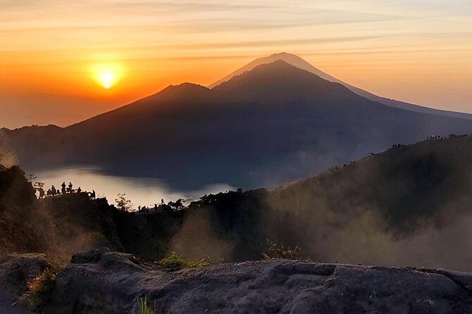 Bali Mount Batur Sunrise Hike and Natural Hot Spring - Descent to Toya Bungkah: recovery begins fast