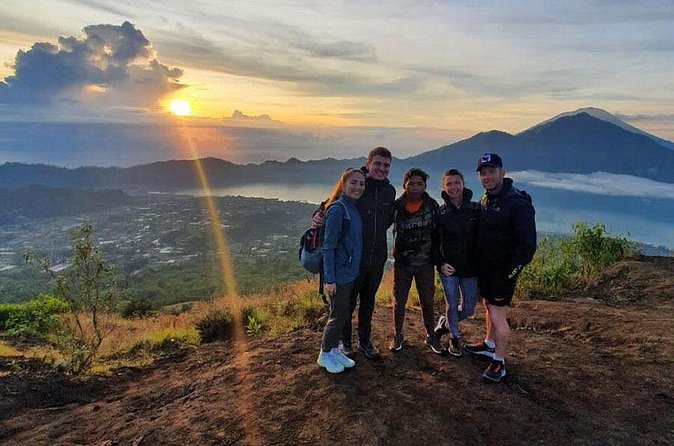 Bali: Mount Batur Trekking for Best Sunrise Adventure - Summit Time: Lake Batur and the Caldera Views That Make It Click
