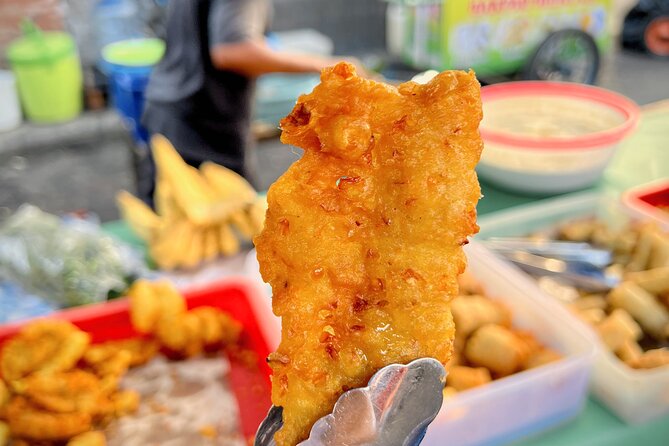 Bali Must-Try Food Tour (Denpasar) - The neighborhood walk: your first memorable sweet-salty hit