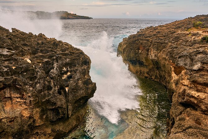 Bali Nusa Penida West Private All-Inclusive Tour - Kelingking Beach: the cliff that makes your camera work