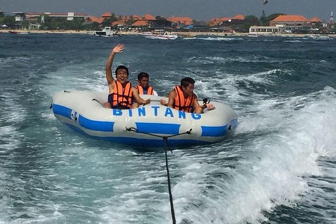 Bali Parasailing Adventure,Banana Boat,Jet Ski and Donut Boat with Transfers - Photos and video: when it is worth it, and when to be careful