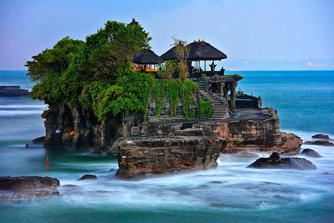 Bali Private 3 Days Tour Package Highlight - Day 1: From Batik and Silver Crafts to Rice Terraces, Hot Springs Views, and Tegenungan Falls