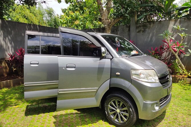 Bali Private Car and Customize Tour With English Speaking Driver - Temples and rituals: Puseh Batuan, Sacred Monkey Forest, Tirta Empul, Tanah Lot, and Uluwatu