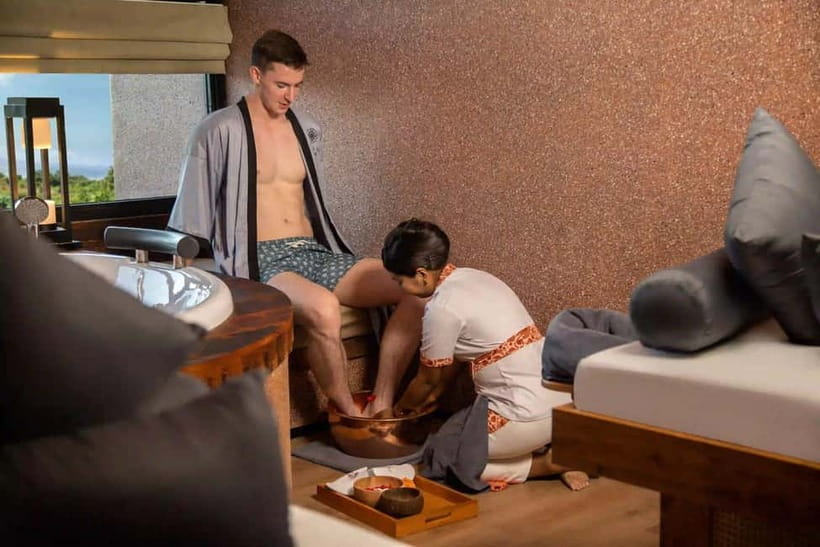 Bali/Sanur: Spa and Bath Experiences at Svaha Spa Sanur - Bath Rituals: Herbal Jacuzzi Purification and the Couples Flower Bath