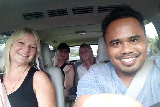 Bali Sightseeing Car Hire with English-speaking Guide and Driver - Comfort and Door-to-Door Pickup from Seminyak to Ubud and Munduk
