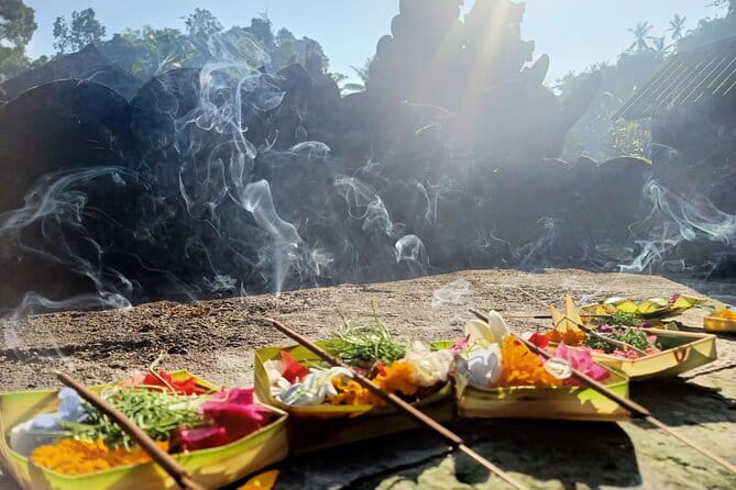 Bali Spiritual Shamanic-Palm Reading, Temple Healing Tour - Should you book this Bali temple healing and palm reading tour?