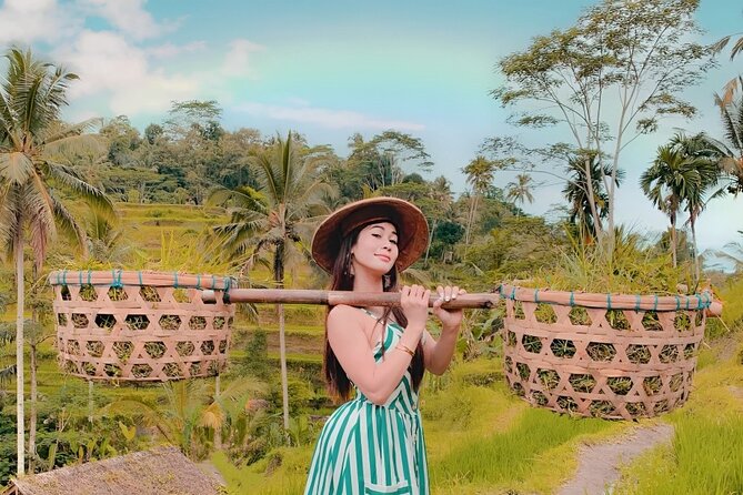 Bali Tour : Best Attractions in Ubud with Rice Terrace - Elephant Cave: A 9th-Century Temple Complex Break