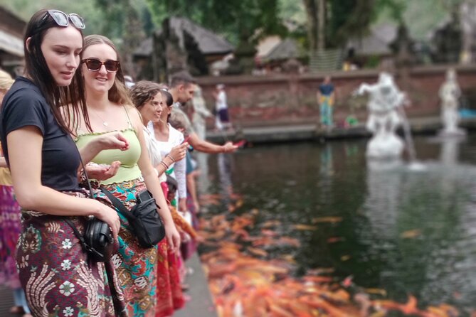 Bali Ubud Driver - The Car, Water, Parking, and Driver Conduct